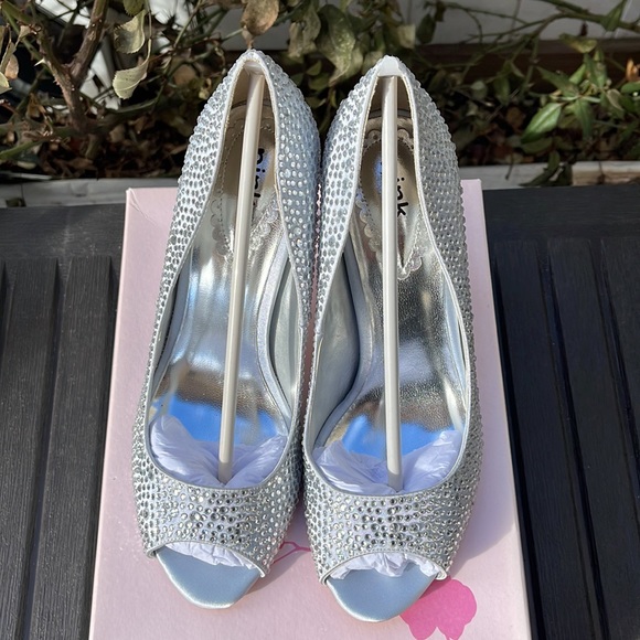 Pink Paradox London - Celebrate - Silver Satin & Rhinestone Peep Toe Heel Size 8 - Picture 6 of 16
